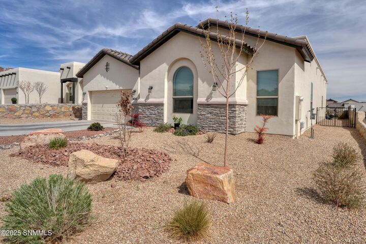 Property Photo:  4241 Arcadia Point  NM 88011 