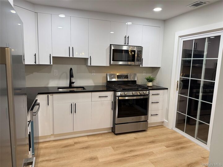 Property Photo:  2915 Whispering Hills  NY 10918