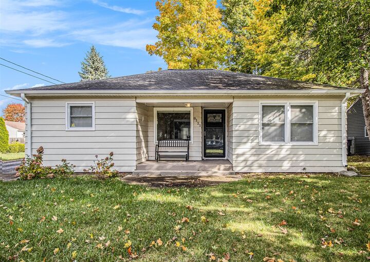 Property Photo:  8125 Lake Wood Drive  MI 49002