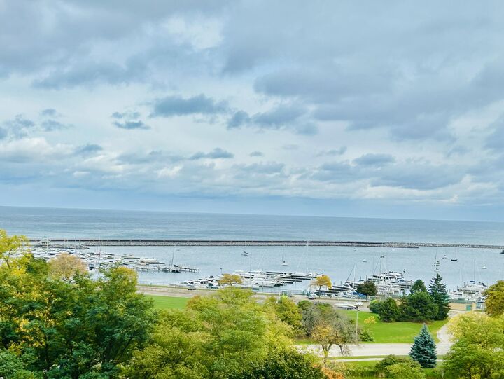 Property Photo: 1610 N Prospect Ave 504 WI 53202