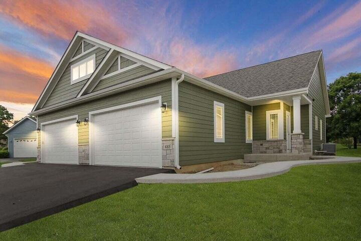 Property Photo:  596 Tindalls Nest -  WI 53181 