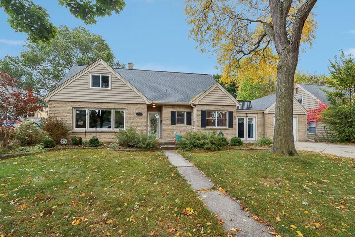3446 N 94th St  Milwaukee WI 53222 photo