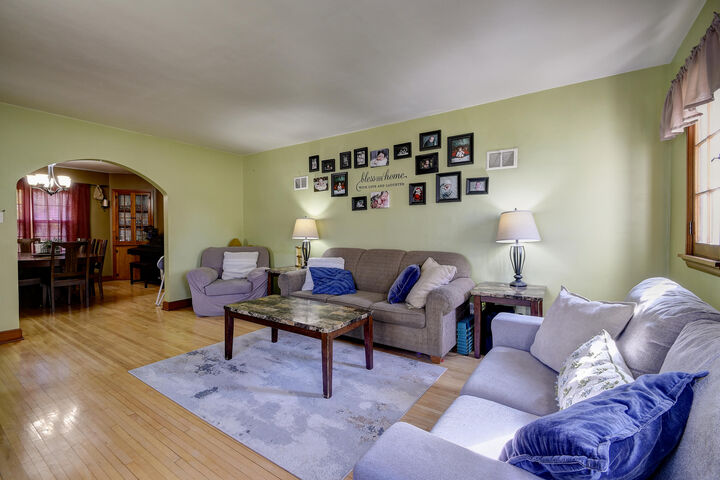 Property Photo:  215 North Ave  WI 53040