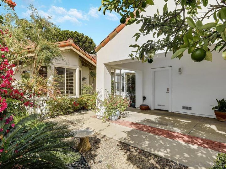 Property Photo:  4671 Barcelona Way  CA 92056 