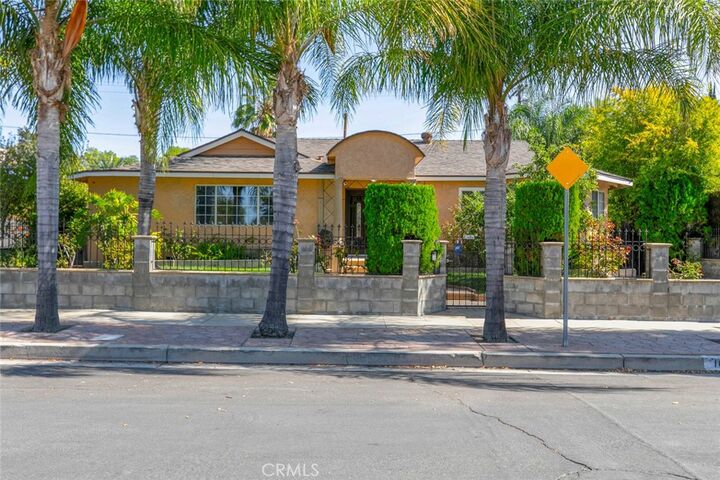 Property Photo:  10752 Gerald Avenue  CA 91344