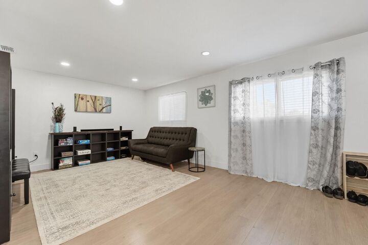 Property Photo:  2536 Las Casas Way  CA 95670