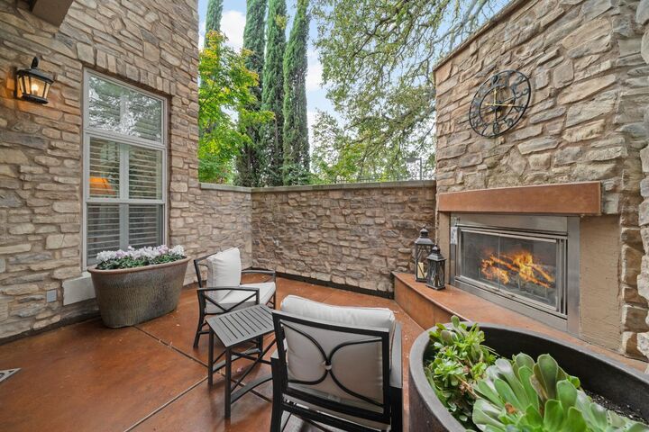 Property Photo:  2430 Pavilions Place Lane 501  CA 95825