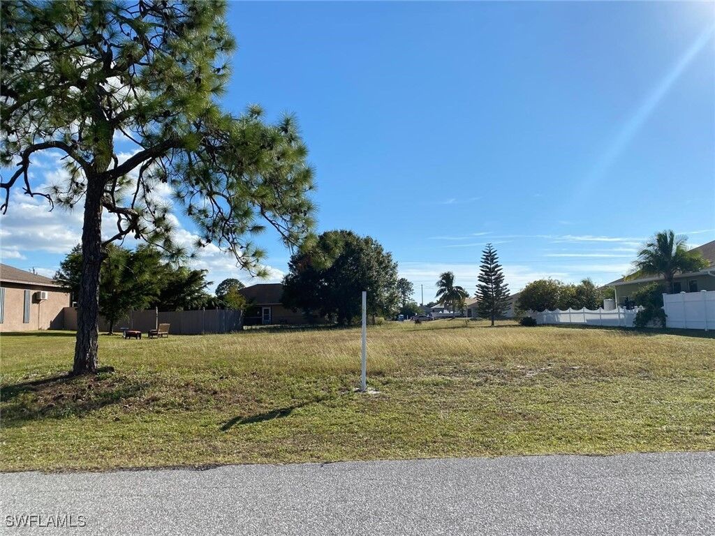 Property Photo:  1932 NW 20th Terrace  FL 33993 
