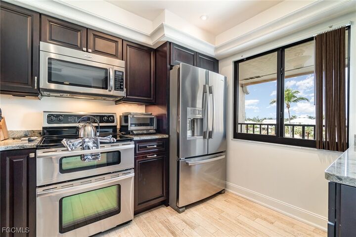 Property Photo:  21470 Bay Village Drive 245  FL 33931