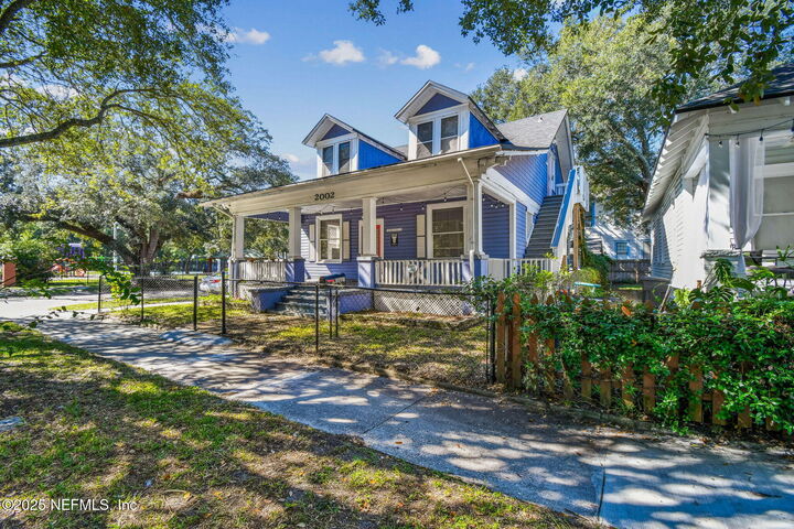 Property Photo:  2002 N Liberty Street  FL 32206