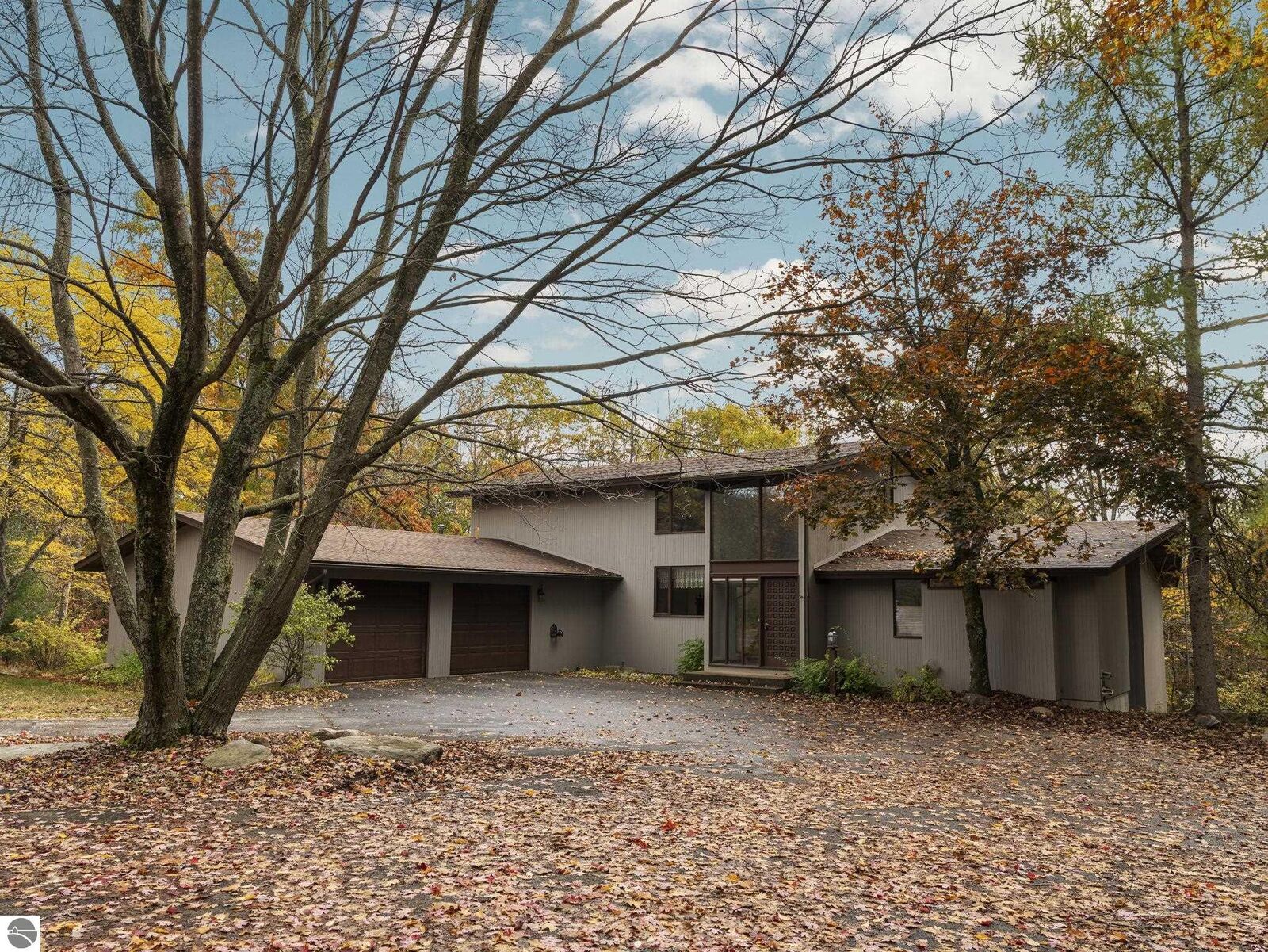 Property Photo:  8560 S 41 Road  MI 49601 