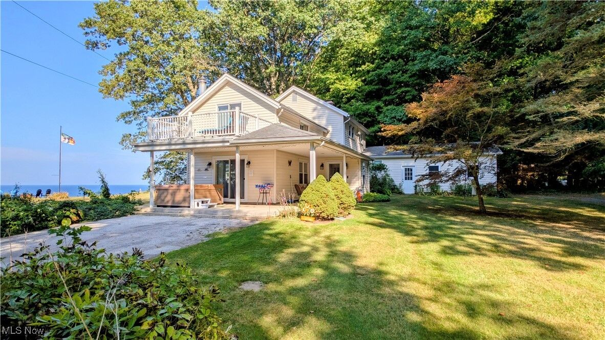 Property Photo: 7842 Cleveland Drive OH 44030
