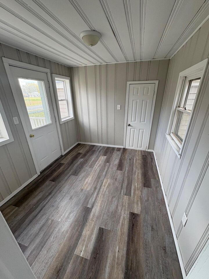 Property Photo:  211 Clinton Street  MN 55912