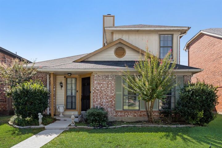 Property Photo: 1106 Alameda Drive TX 75007