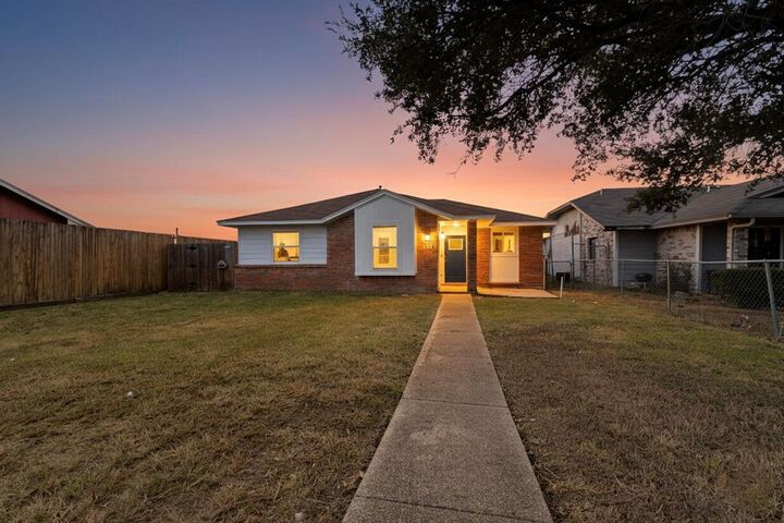 Property Photo:  13308 Kempwood Lane  TX 75253