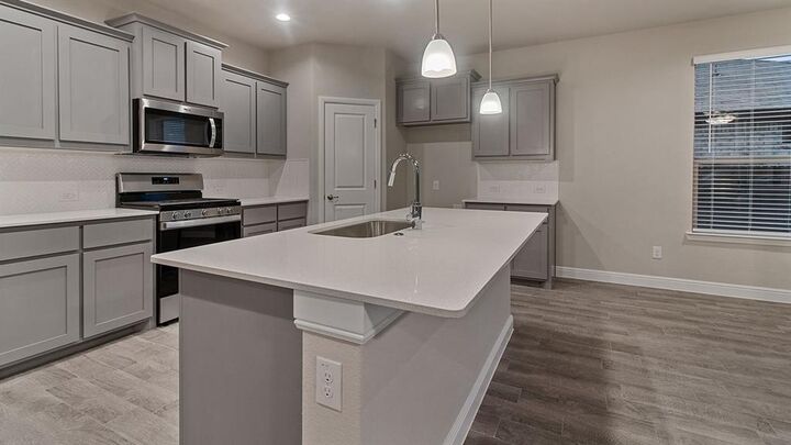 Property Photo: 110 Castell Avenue TX 76078