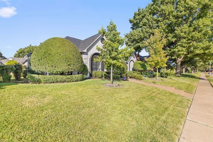 Property Photo:  2701 Powderhorn Drive  TX 75025