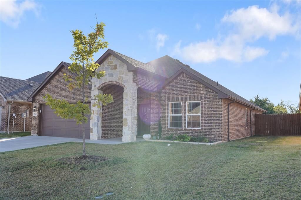 Property Photo:  7602 Grant Lane  TX 75402 