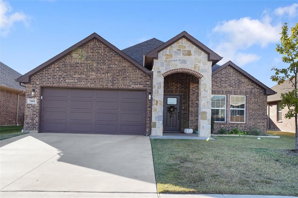 Property Photo:  7602 Grant Lane  TX 75402 