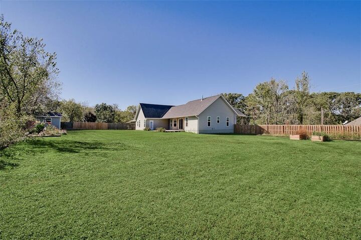 Property Photo: 22 Hebrides Drive AR 72715