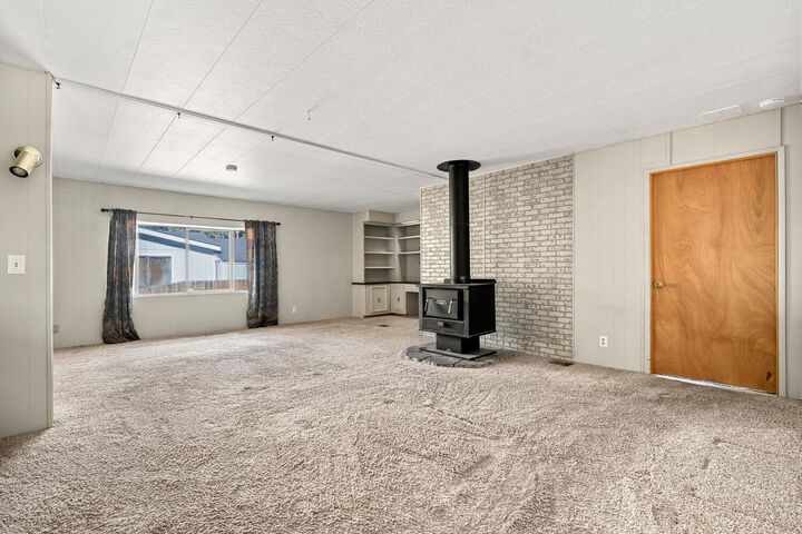 Property Photo:  60999 Sugarbush Lane  OR 97702