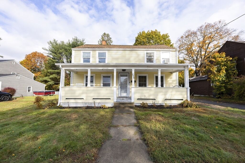 Property Photo: 256 Mendon St MA 01569