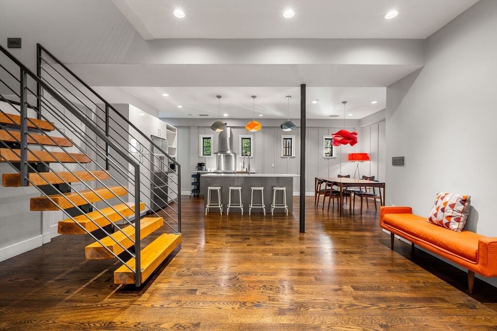 Property Photo: 653-R E 3rd St MA 02127