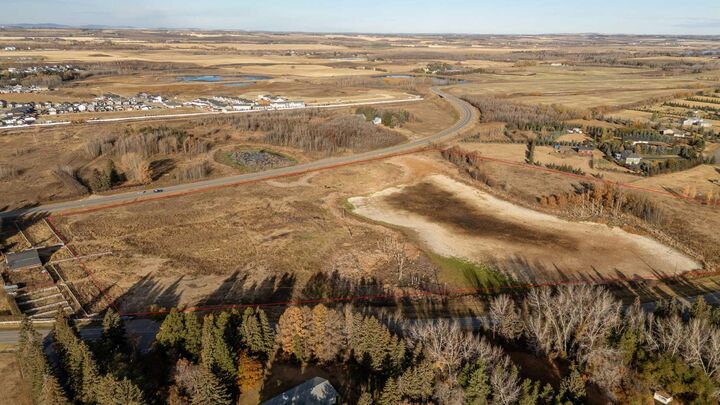39440 C&Ampe Trail  Blackfalds AB T0M 0J0 photo