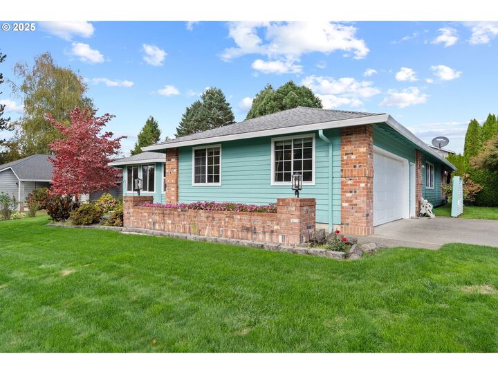 Property Photo:  13406 NW 42nd Ave  WA 98685