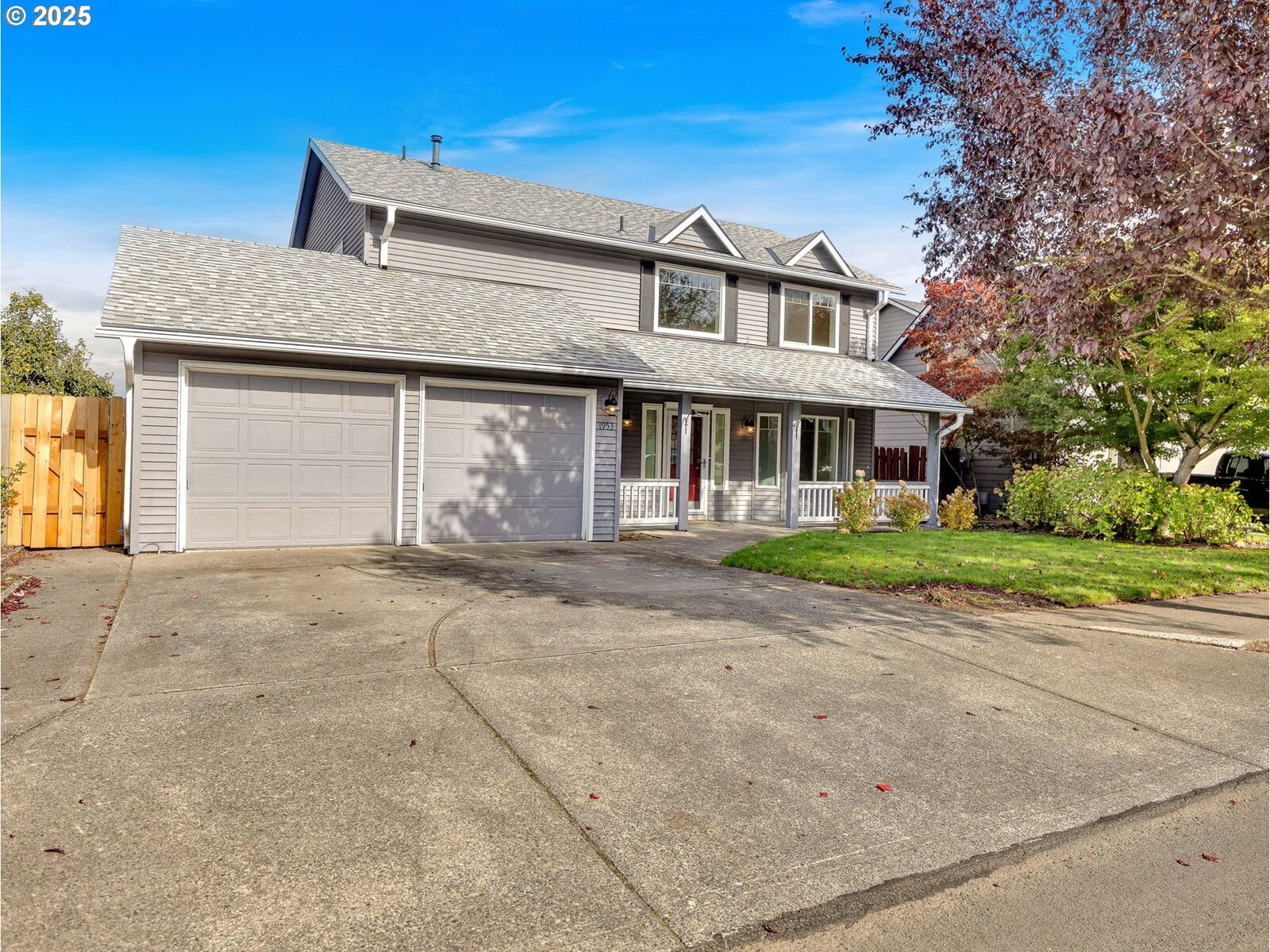 Property Photo: 1953 SW Northstar Way OR 97060