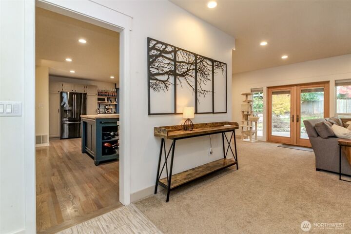 Property Photo:  2910  91st Avenue E  WA 98371