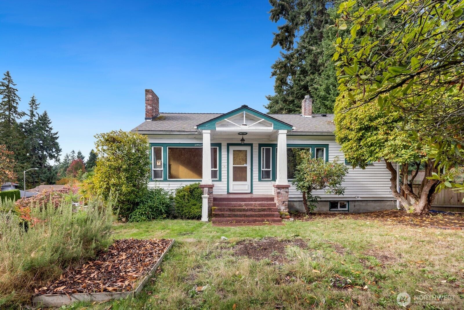 Property Photo:  18306  44th Avenue W  WA 98037