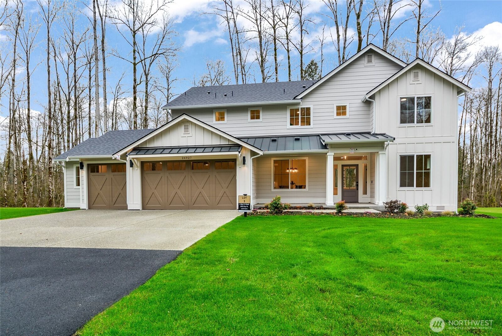 Property Photo: 26927 3rd Avenue NE WA 98223