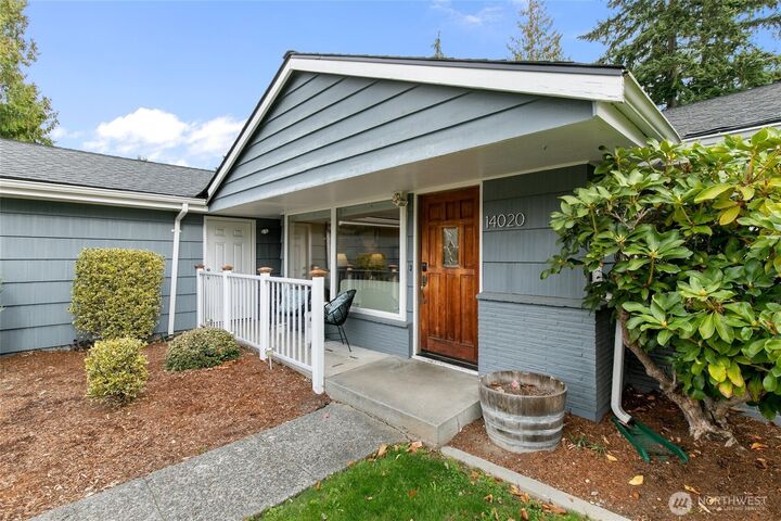 Property Photo:  14020  Bagley Avenue N  WA 98133