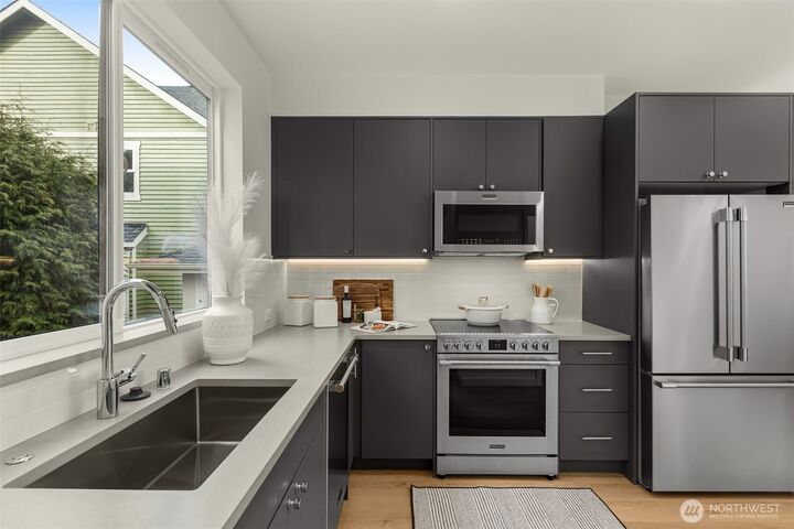 Property Photo:  9225 C  14th Avenue NW  WA 98117 