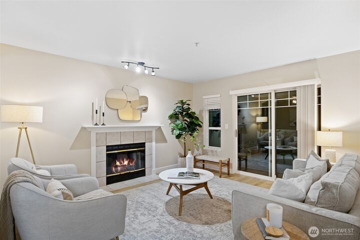 Property Photo:  18501 SE Newport Way G132  WA 98027 