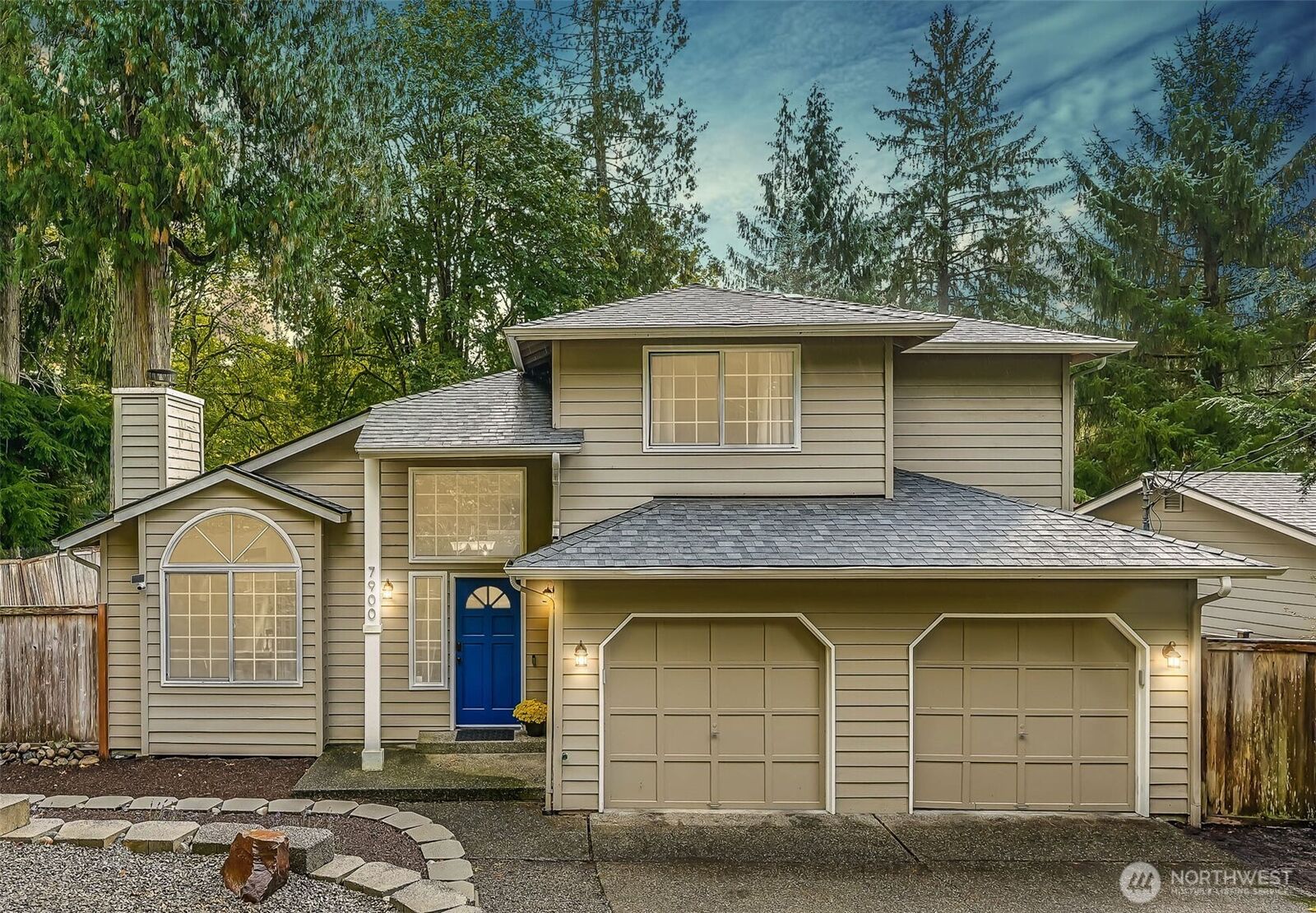 Property Photo:  7900  Tolt River Road NE  WA 98014