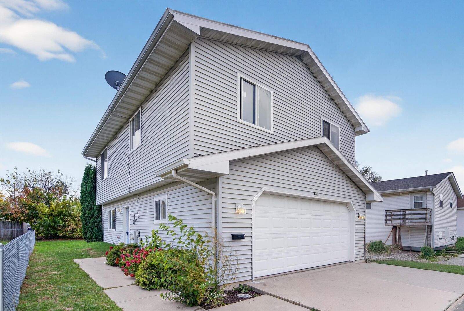 Property Photo:  515 W 4th Avenue  WI 54903