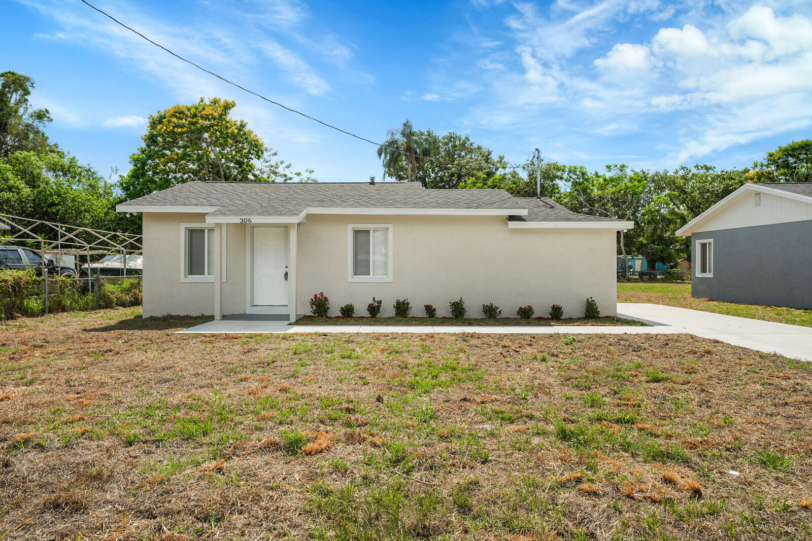 Property Photo: 306 N 28th Street FL 34947
