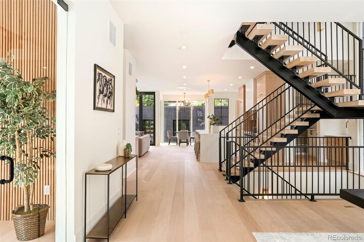 Property Photo:  547 S Williams Street  CO 80209 