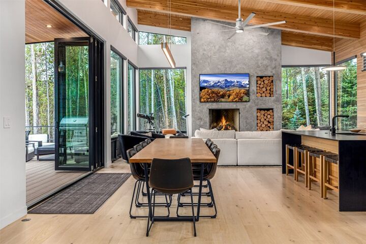 Property Photo:  735 Gold King Way  CO 80424