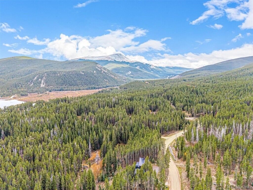 Property Photo:  785 Gold King Way  CO 80424