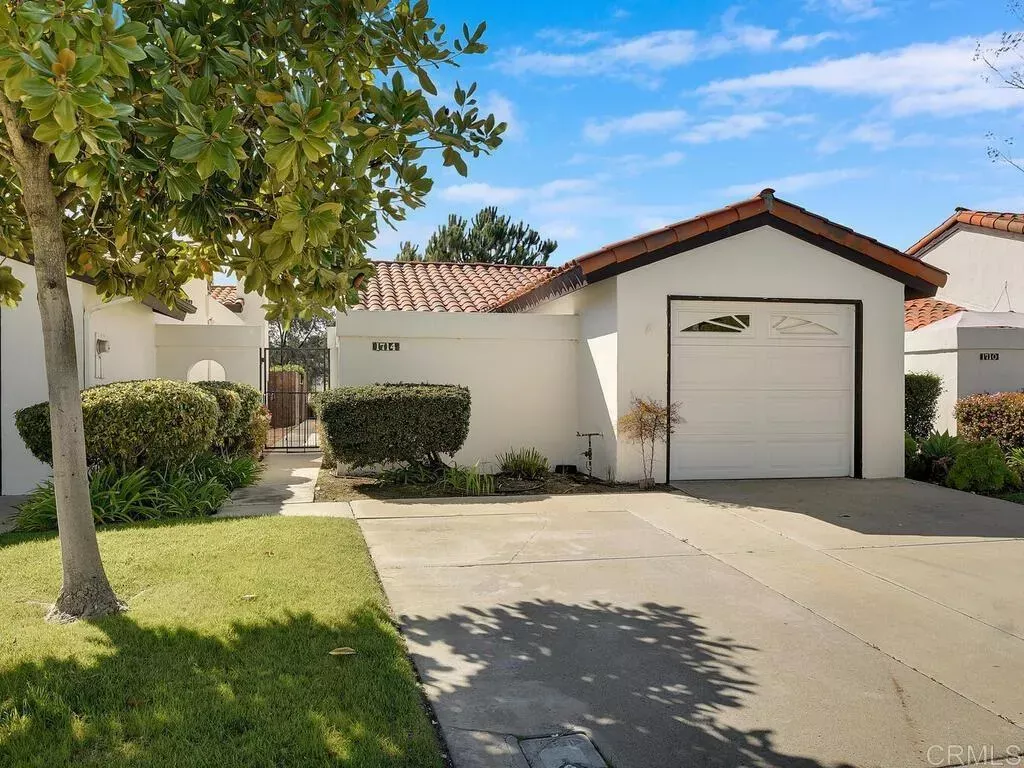 Property Photo: 1714 Woodlark Lane CA 92028