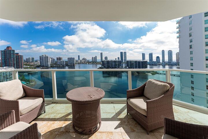 3301 NE 183rd St 2405  Aventura FL 33160 photo