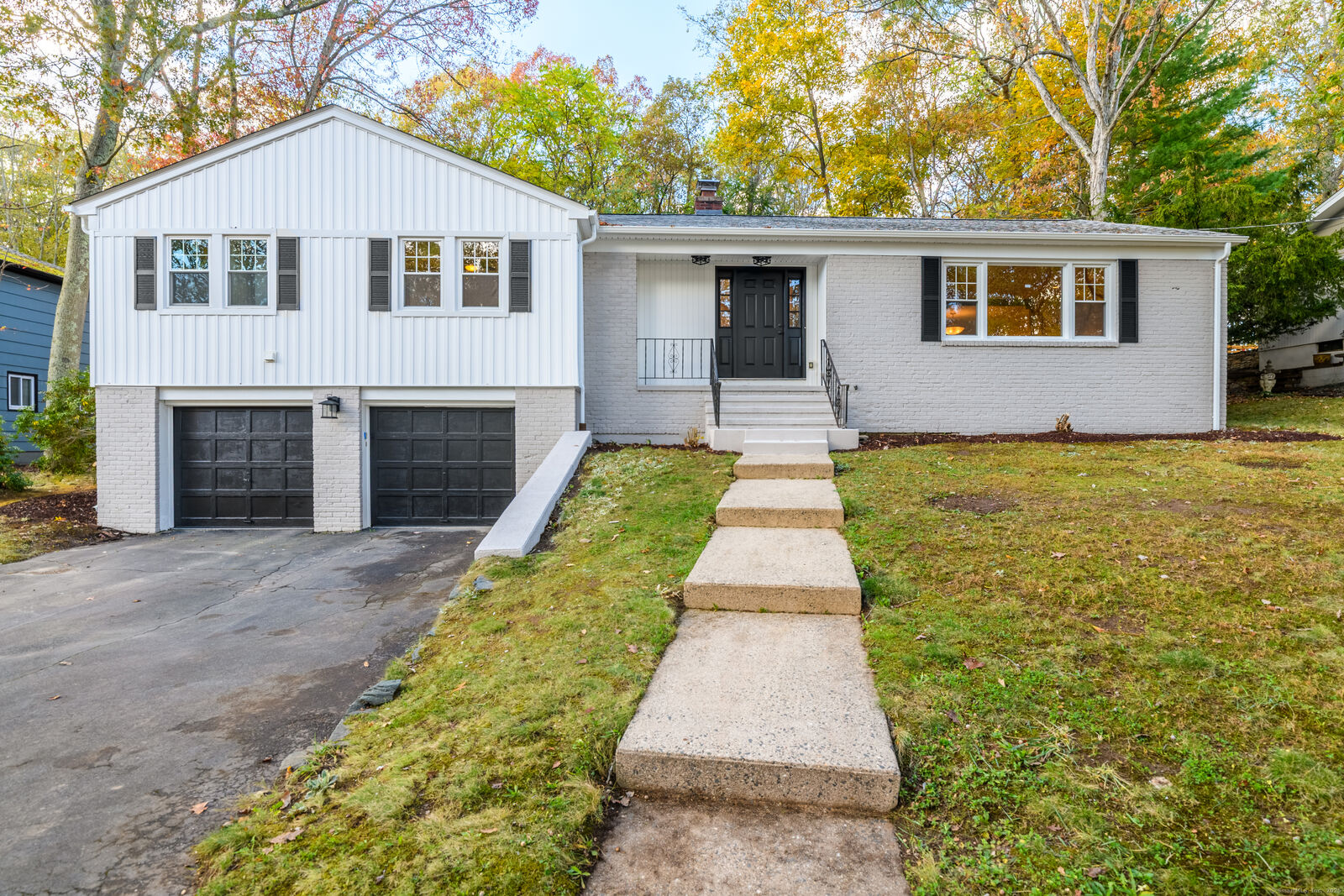 Property Photo:  195 Stevenson Road  CT 06515