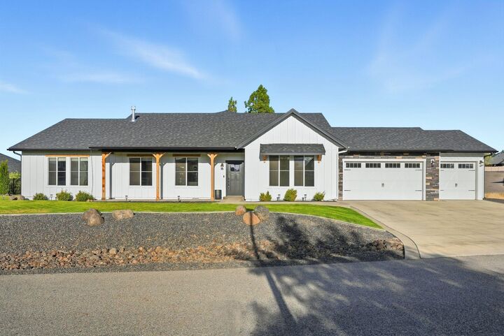 2539 S Man O War Ln  Veradale WA 99037 photo