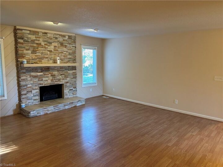 Property Photo: 176 Kinloch Court NC 27104