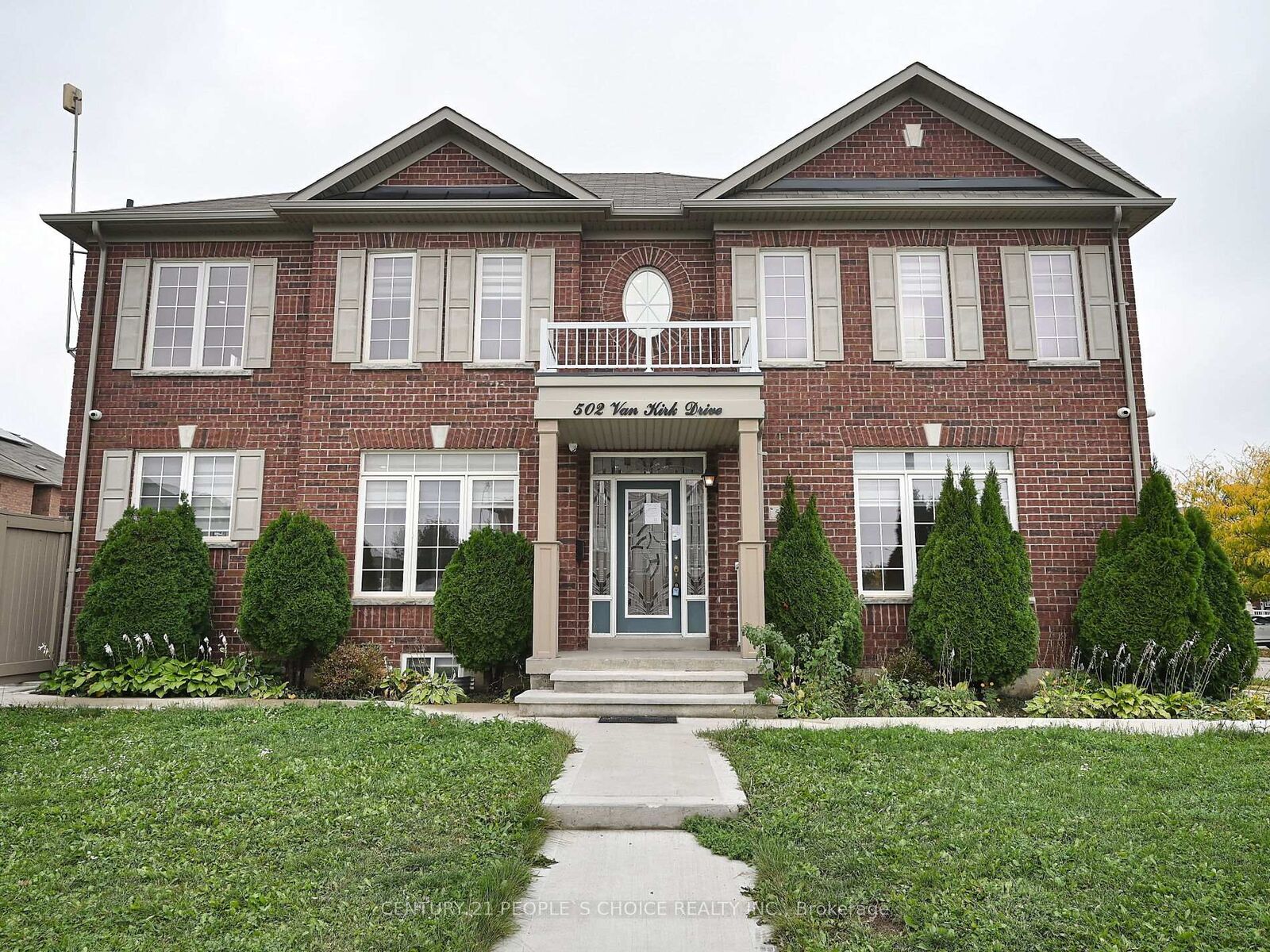 Photo de la propriété:  502 Van Kirk Drive  ON L7A 0L6