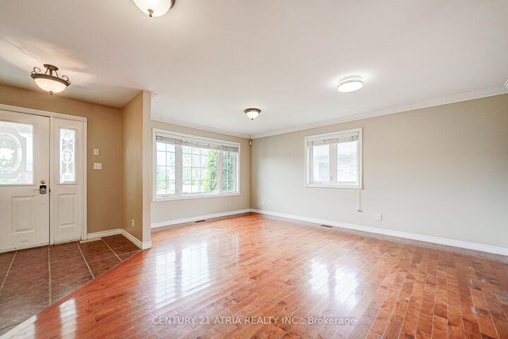 Property Photo:  1654 Ravenwood Drive  ON K9K 2R1