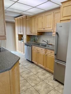 Property Photo:  14 Greenfield Crescent  ON L1N 7G3